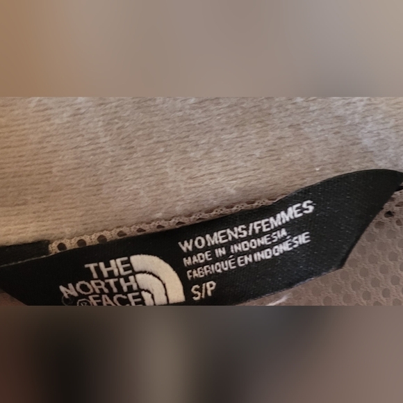 The Northface Navy and White Polka Dot Dryvent Resolve Parka Rain Coat Hooded - Picture 6 of 6